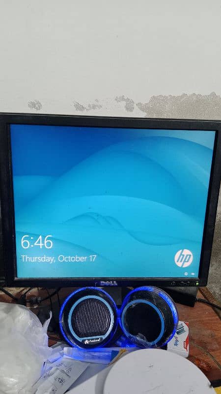 dell LCD 17 " 0