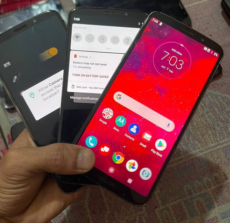 Motorola Z3 & Motorola Z4 2