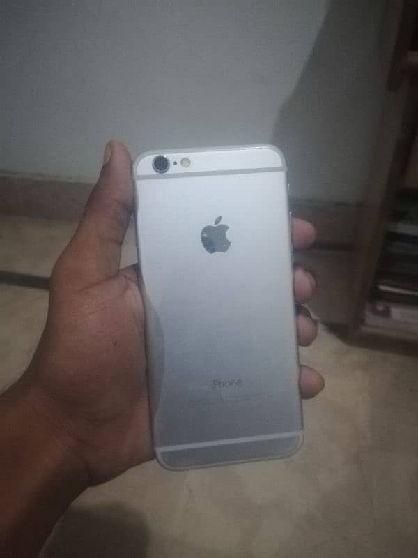 I phone 6s 64 gb 10by9 condition 0