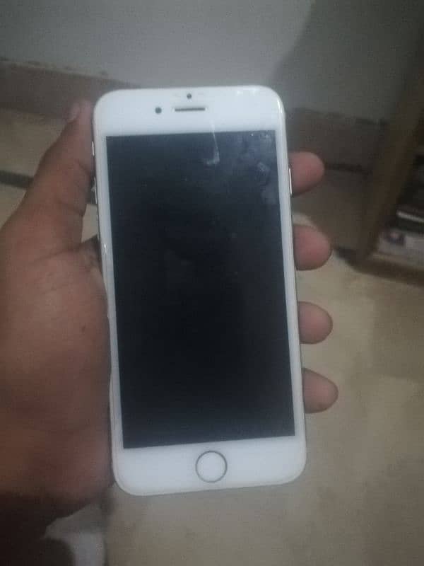 I phone 6s 64 gb 10by9 condition 2