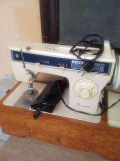 singer Sewing machine