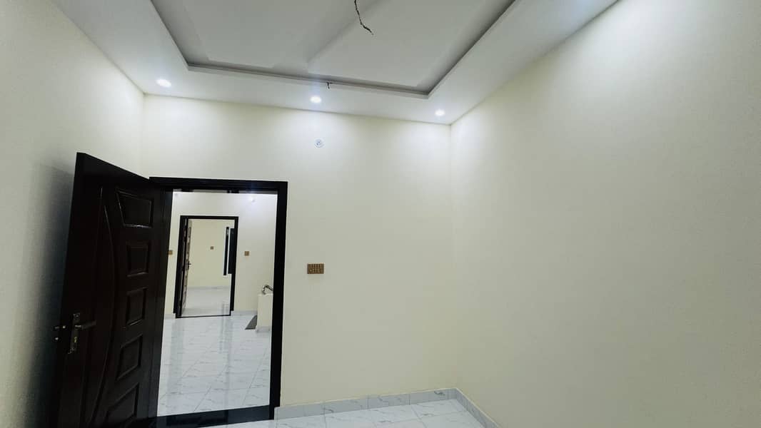 4 Marla Beautiful New House Available For Sale in Azeem Collony Sialkot 3