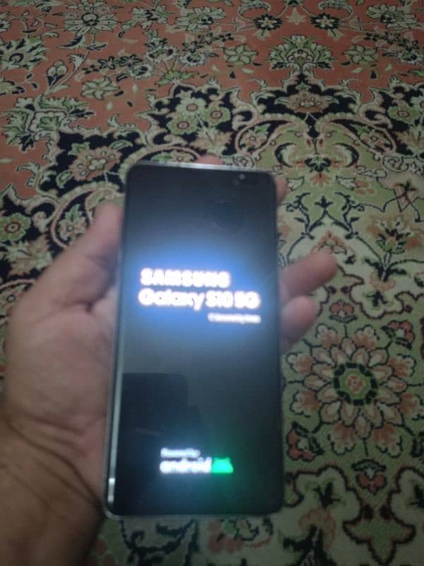 Samsung S10 5G No Dot No Shade 256 GB 1