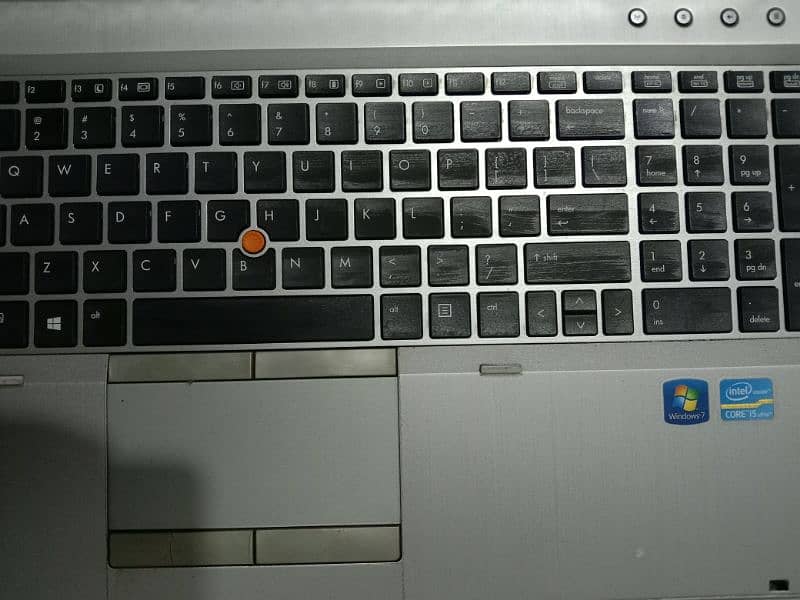 HP EliteBook 8570p i5 3rd generation 1