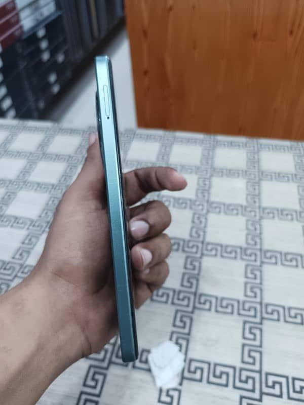 Redmi A3 4