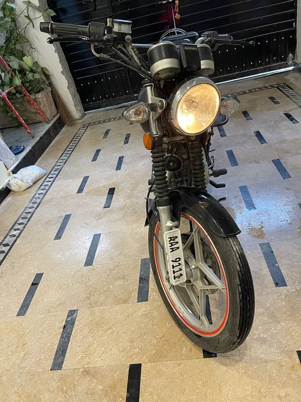 Suzuki GS 150 SE For Urgent Sale 2