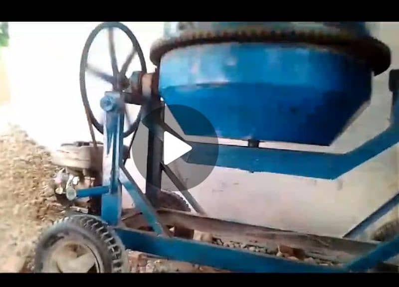 Mini concrete mixer 1