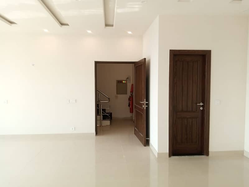 4 Marla 1st Floor For Rent In DHA Phase 6 Block MB Lahore 3