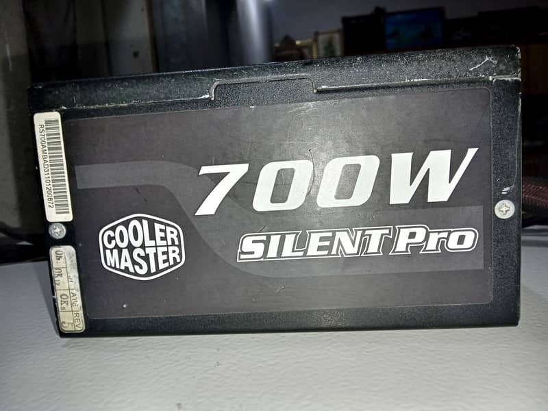 Cooler Master 700W Silent Pro Modular Power Supply 8