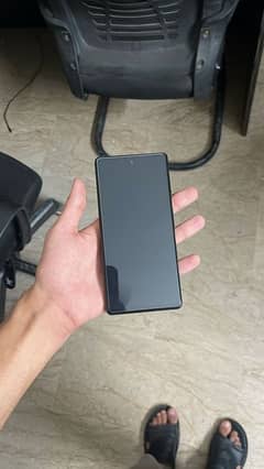 GOOGLE PIXEL 6A WITH ORIGINAL CHARGER