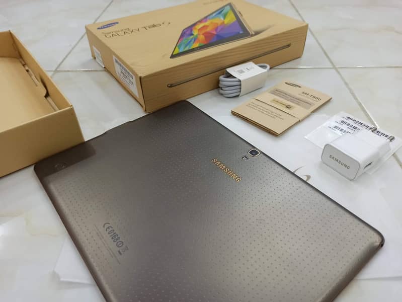 Samsung Tab 10.5 SuperAMOLED Original Box like Redmi Xiaomi Huawei 3