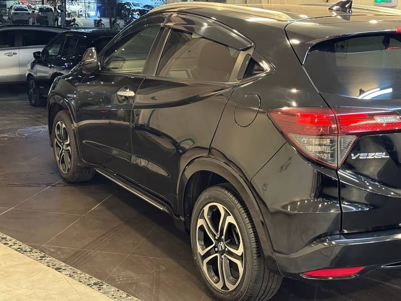 Honda Vezel 2019 Z honda sensing 9