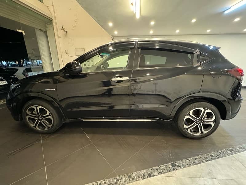 Honda Vezel 2019 Z honda sensing 12