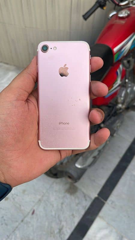 iPhone 7 || Rose Gold 1