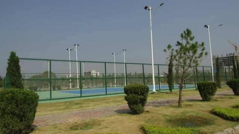 4 kanal Commercial Plot for Sale in Gulberg Greens Islamabad 7