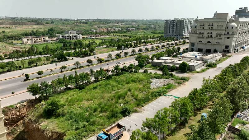 4 kanal Commercial Plot for Sale in Gulberg Greens Islamabad 15