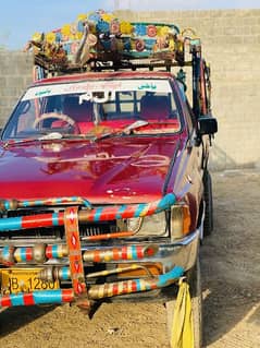 Toyota Hilux 1990 singal cab 4x4