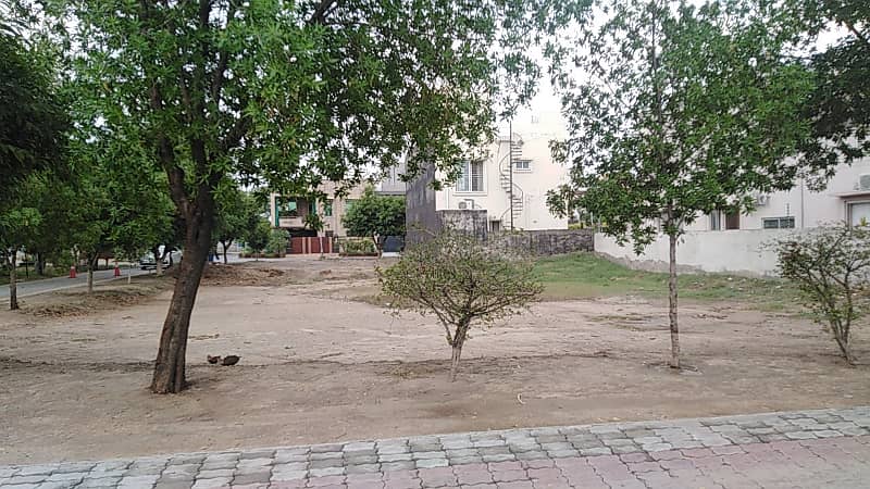 Corner 14 Marla Residential Plot For Sale In Jasmine Block Sector C Bahria Town Lahore 8