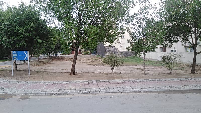 Corner 14 Marla Residential Plot For Sale In Jasmine Block Sector C Bahria Town Lahore 15