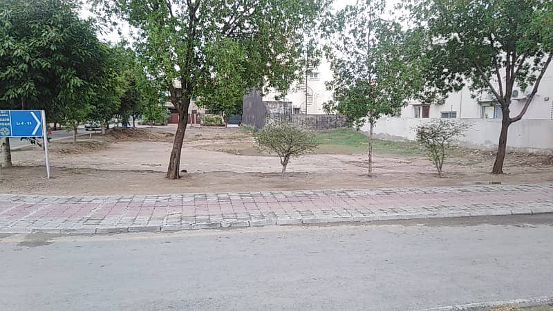 Corner 14 Marla Residential Plot For Sale In Jasmine Block Sector C Bahria Town Lahore 16