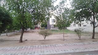 10 Marla Residential Plot For Sale In Alamgir Ext Block Sector F Bahria Town Lahore 0