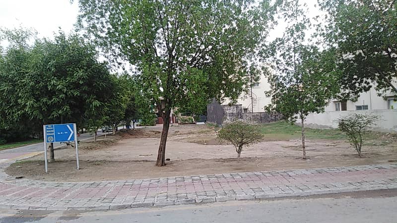 10 Marla Residential Plot For Sale In Sikander Block Sector F Bahria Town Lahore 8