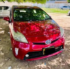 Toyota Prius 2012 S LED Reg 2016