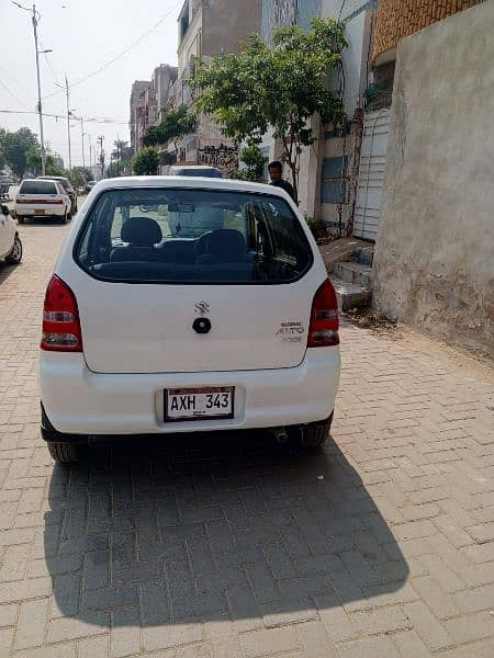 Suzuki Alto 2012 1