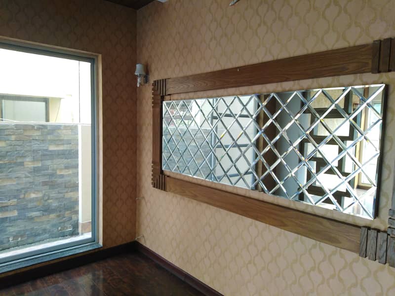 1 Kanal Like New Upper Portion Available For Rent In EE Block Bahria Town Lahore 5