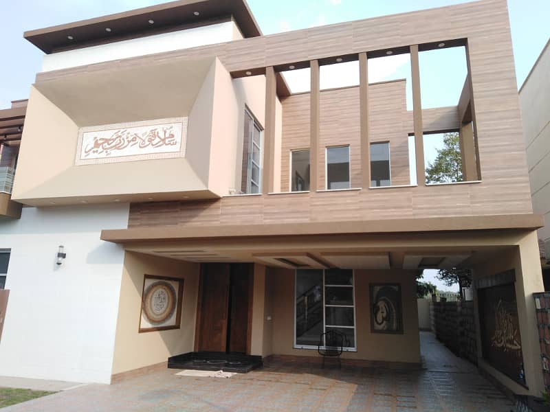 1 Kanal Like New Upper Portion Available For Rent In EE Block Bahria Town Lahore 15