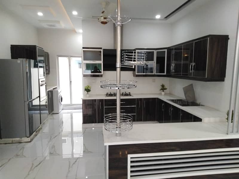 1 Kanal Like New Upper Portion Available For Rent In EE Block Bahria Town Lahore 29