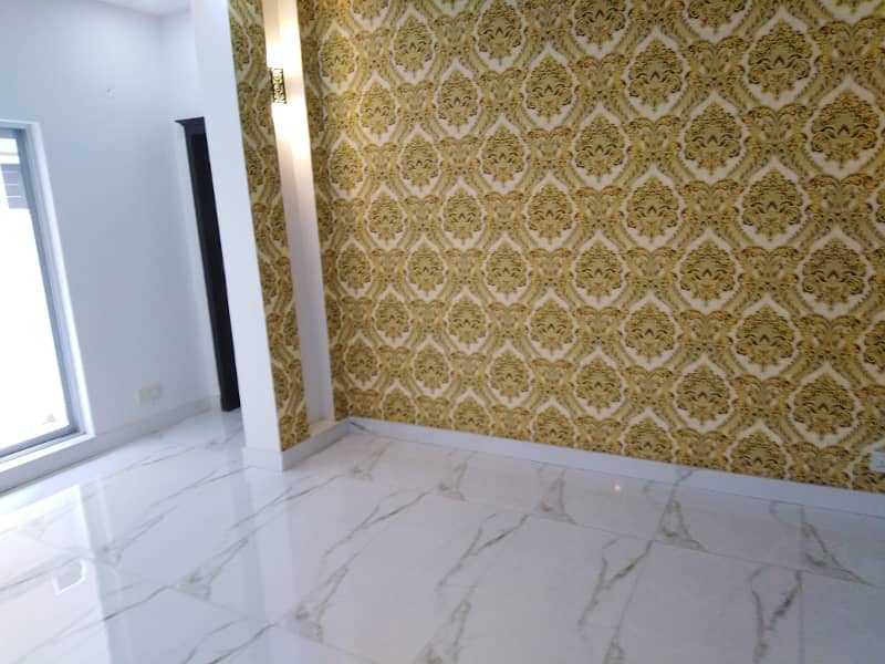 1 Kanal Like New Upper Portion Available For Rent In EE Block Bahria Town Lahore 31