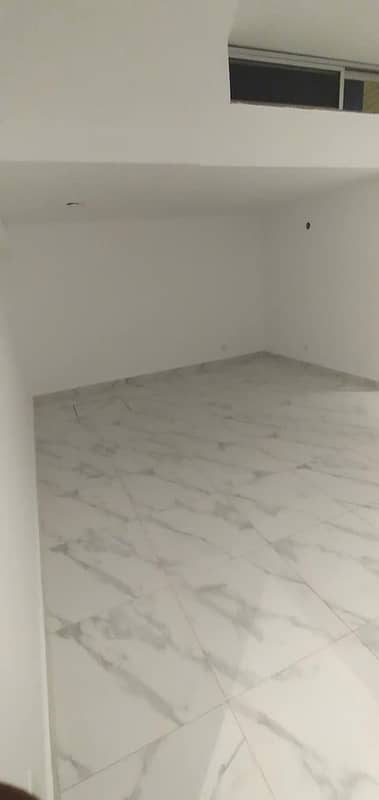 Brand new 4 Marla basement with bath+kitchen for rent phase 4. 4