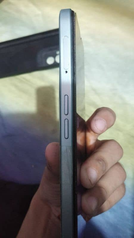 one plus Nord n200 SE 3