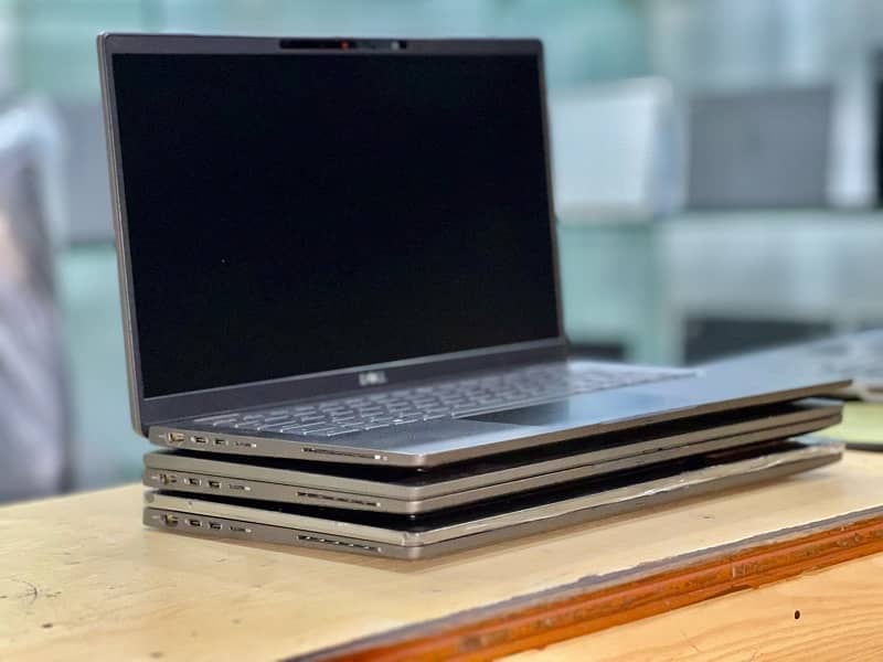 Dell Latitude 7410 3