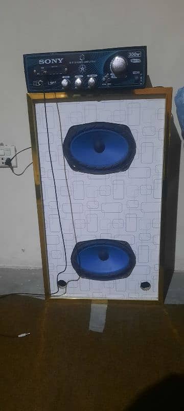 6x9 2 speakers with amplifier 0