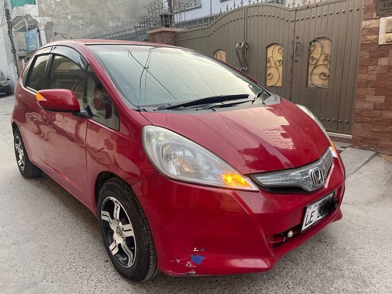 O3OO OO47949 Honda Fit 2016 hybrid automatic car urgent sale 2