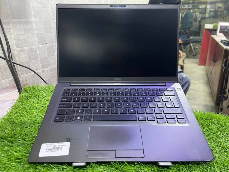 Dell Latitude 7400  (0322-8832611) 5