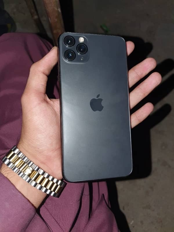 iPhone 11 pro max 3