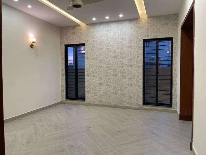 1 Kanal Full Basement New Modern Design House Prime Hot dha Phase3 9