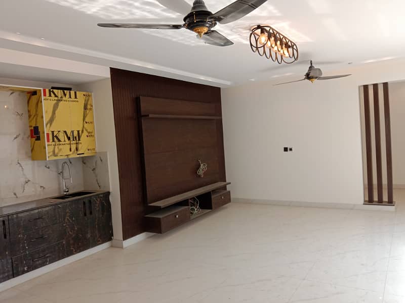 1 Kanal Full Basement New Modern Design House Prime Hot dha Phase3 27