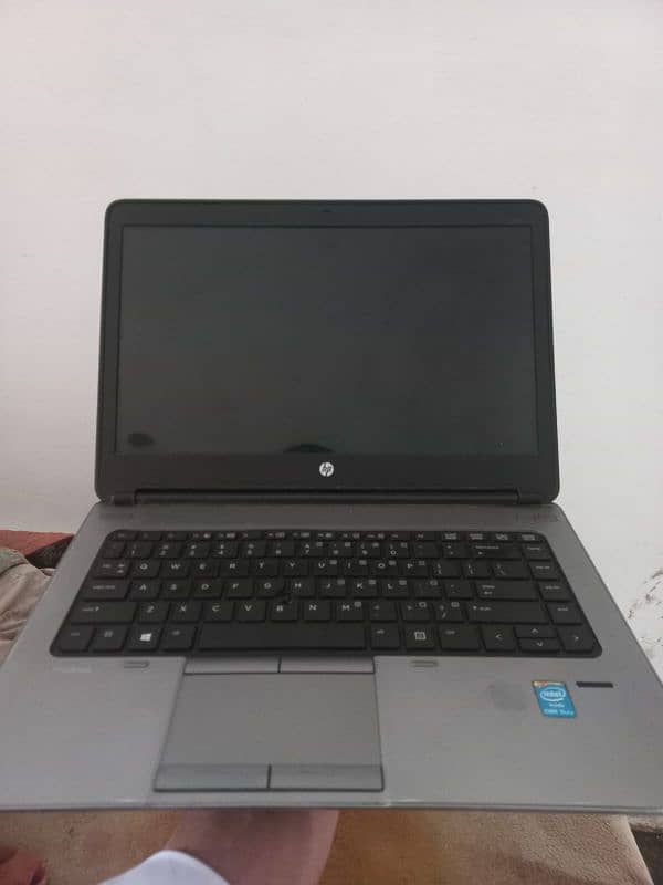 laptop with charger 4