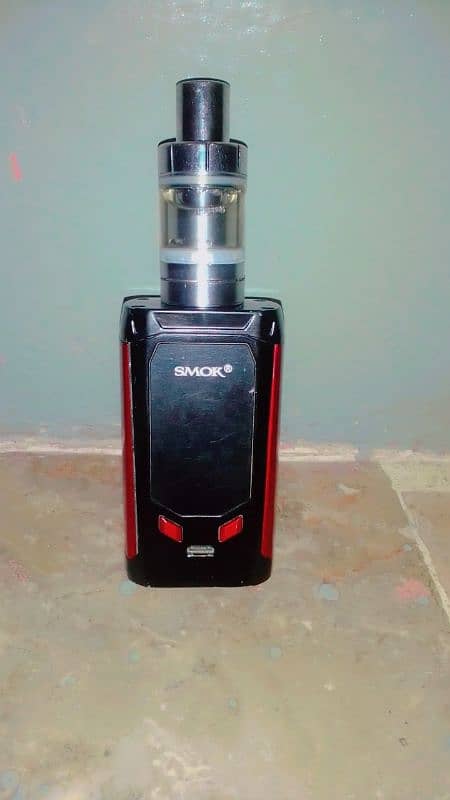 SMOK R-KISS 200WT 1