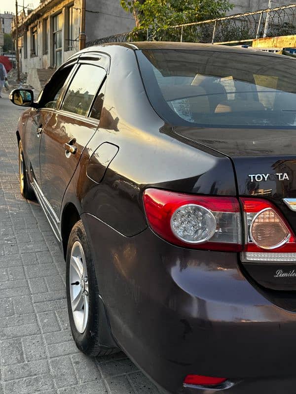 Toyota Corolla GLI 2014 3