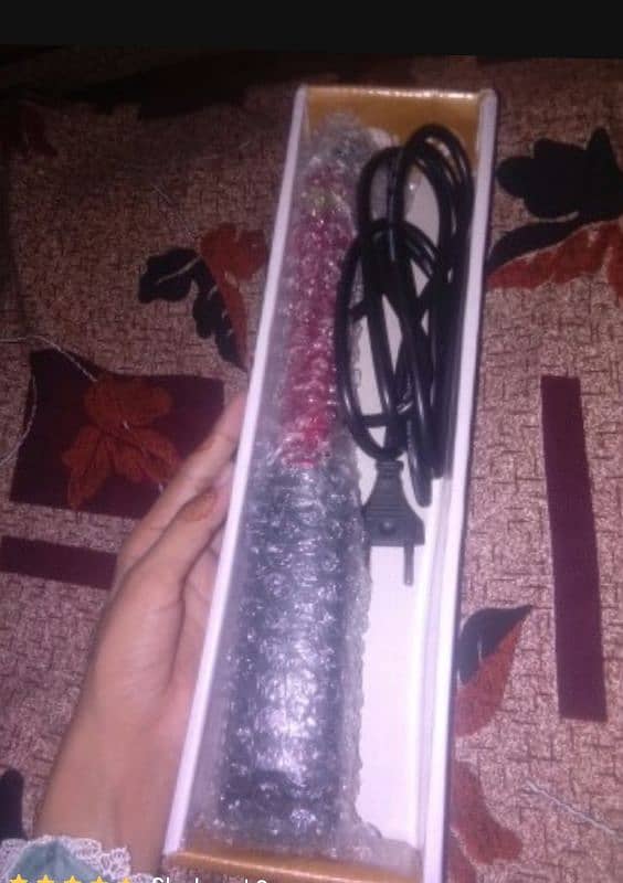 Kemei hair straightener 2