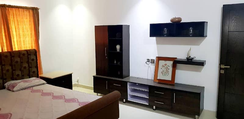 1 kanal full furnished House For Rent With Gas Near To Talwar Chowk In SECTOR C GULBAHAR Blocks Bahria Town Lahore 9