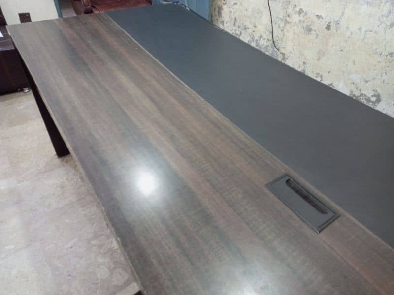 Used Executive Table Strong Material 6