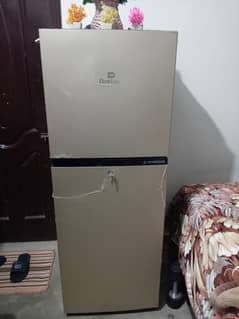 Dawlance medium fridge