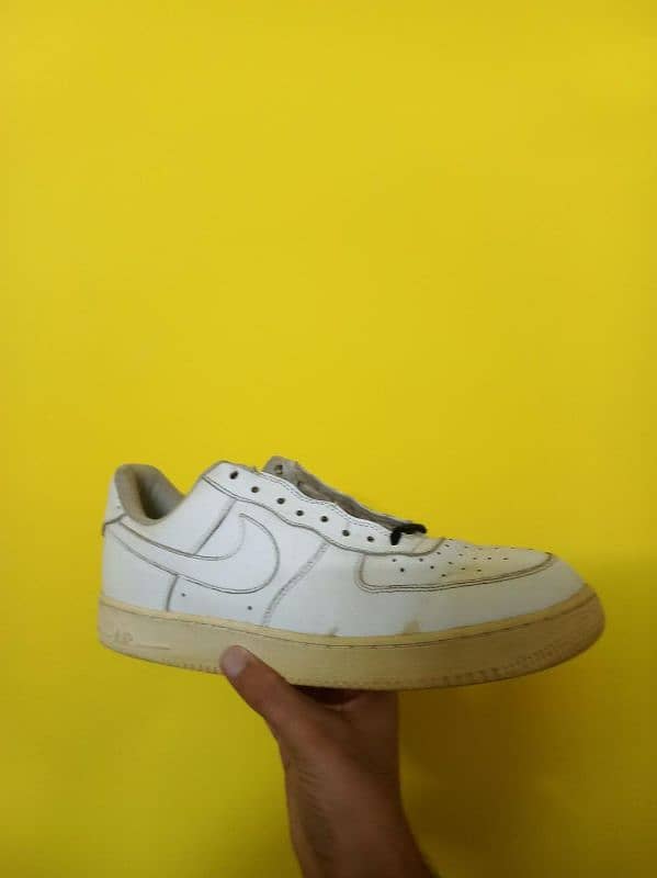 Nike air force 1 condition good urgent sale price Kam ha 7