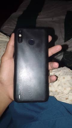 Tecno spark 4 lite